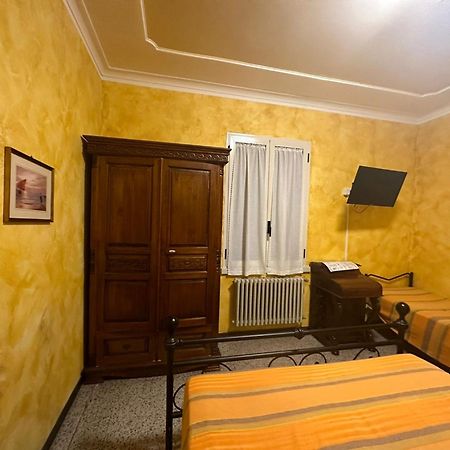 Hotel Pimenta Roseto Degli Abruzzi Exteriör bild