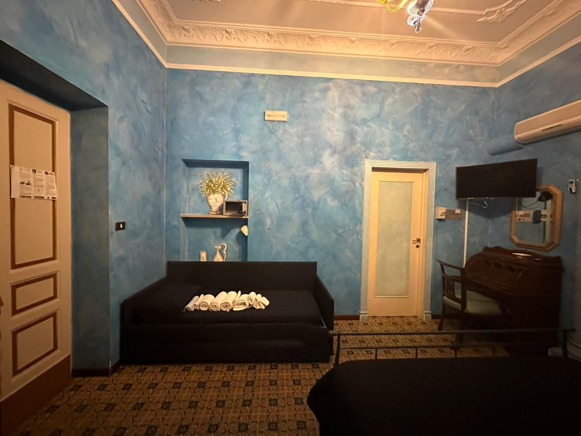 Hotel Pimenta Roseto Degli Abruzzi Exteriör bild